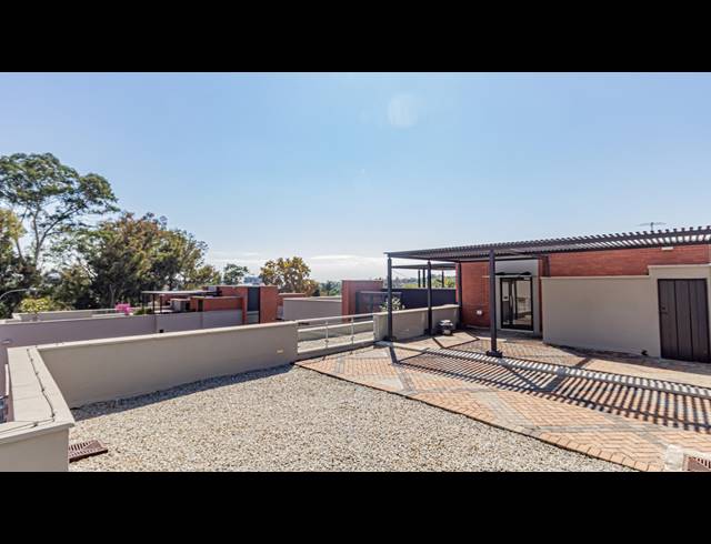 2 BEDROOM APARTMENT TO LET IN ABBOTSFORD